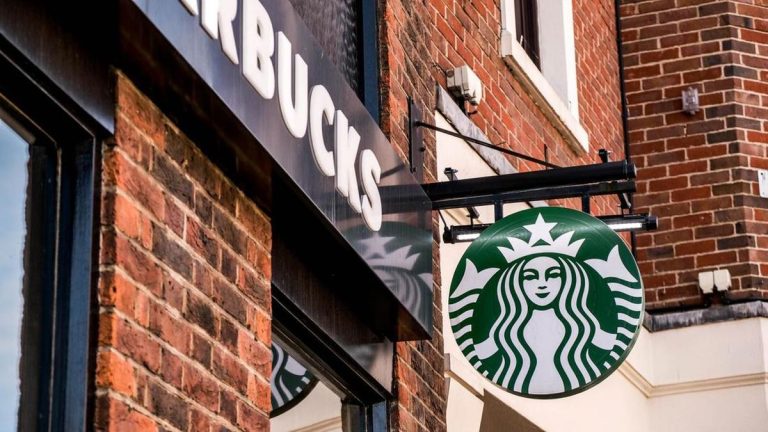 10 Fakta Menarik Tentang Starbucks yang Akan Anda Sukai